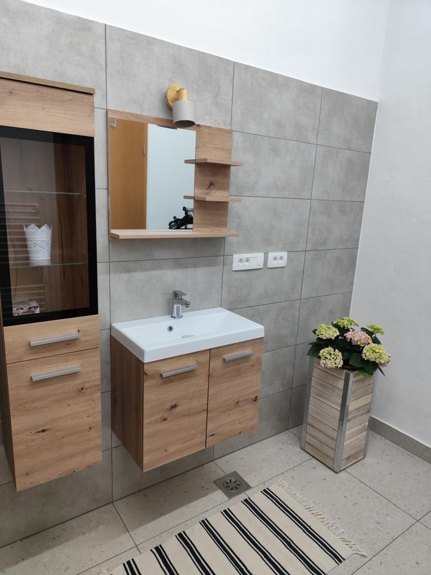 בגונג'ה נה גורנג'סקם Apartma Peter1A מראה חיצוני תמונה